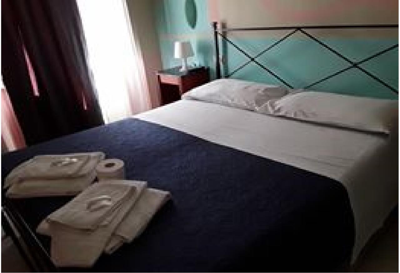 Hotel Maida Фоллоніка Екстер'єр фото